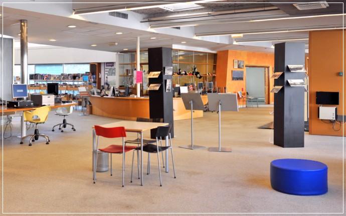 Bibliothèque de la Bastide - Bordeaux